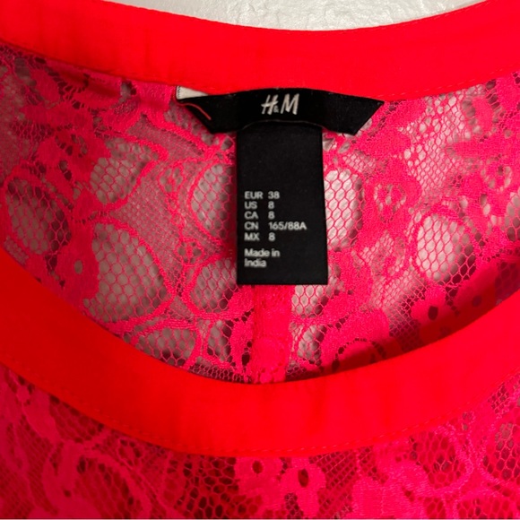 H&M Blouse Neon Lace Cap Sleeve Curved Hem Shift Straight Fit SZ 8/MED PINK NEW! - Picture 8 of 16